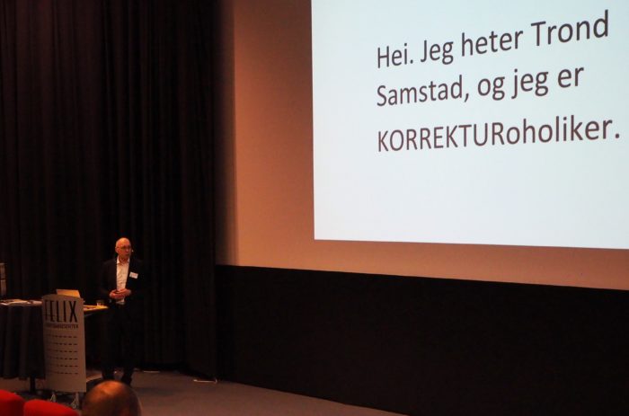 Trond Samstad i Samtext holder foredrag om korrektur